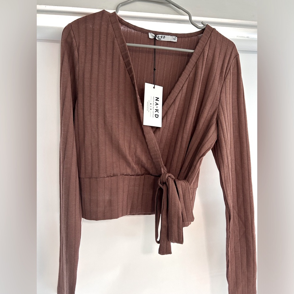 Long Sleeve Ribbed Wrap Top NWT - Picture 4 of 5